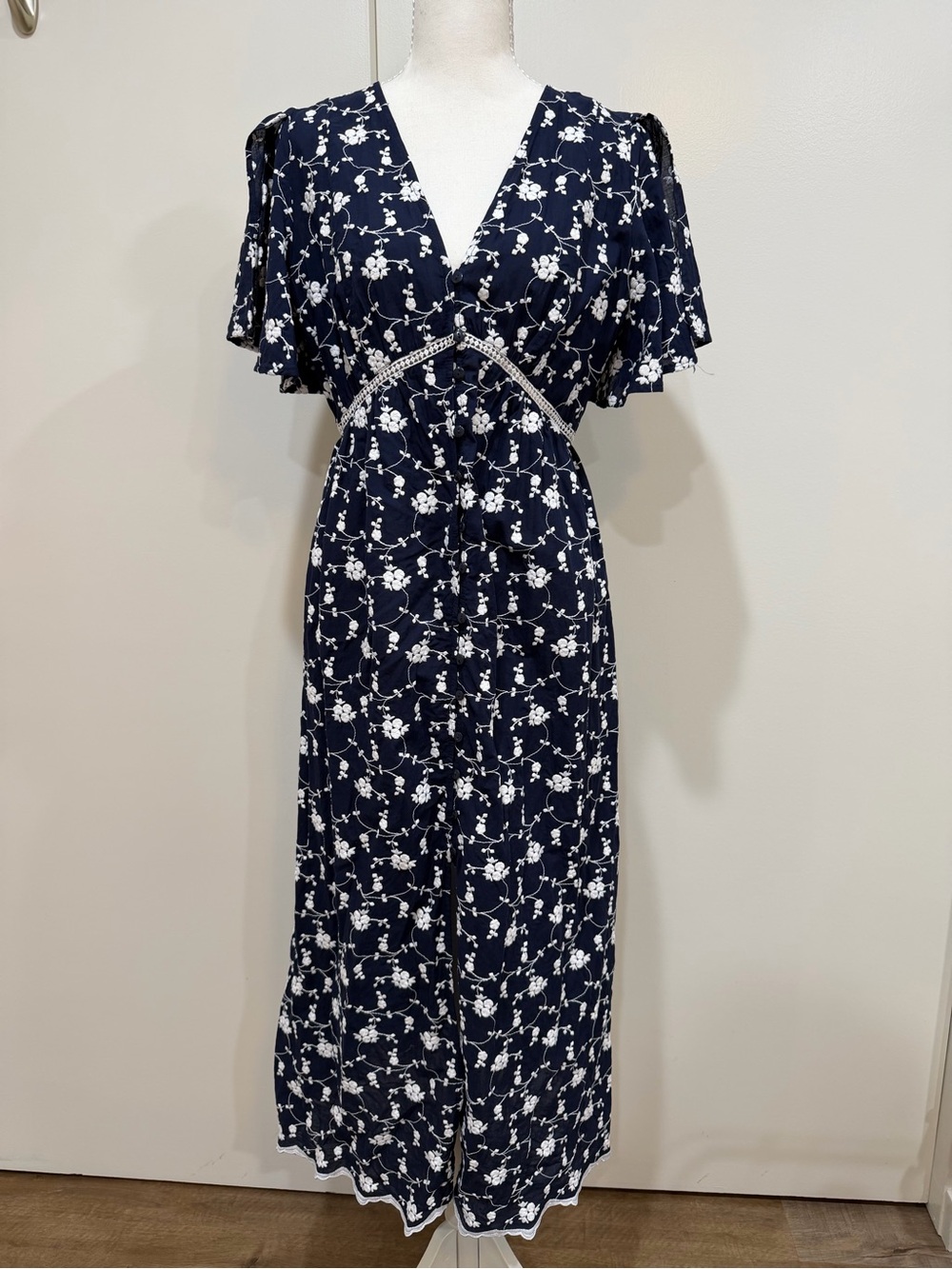 Zara Navy and White Floral V-Neck Maxi Dress